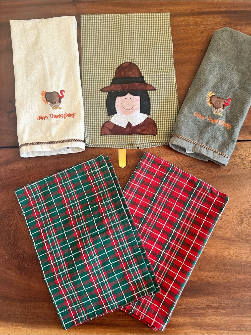 Thanksgiving & Christmas Holiday plaid Kitchen Towel Set